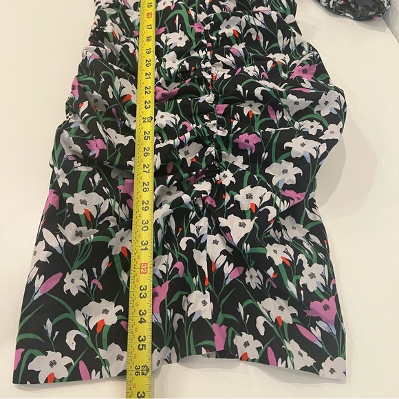 Veronica Beard Janis Ruch Floral Print Mini Dress Size 6 spring preppy party - Picture 9 of 9
